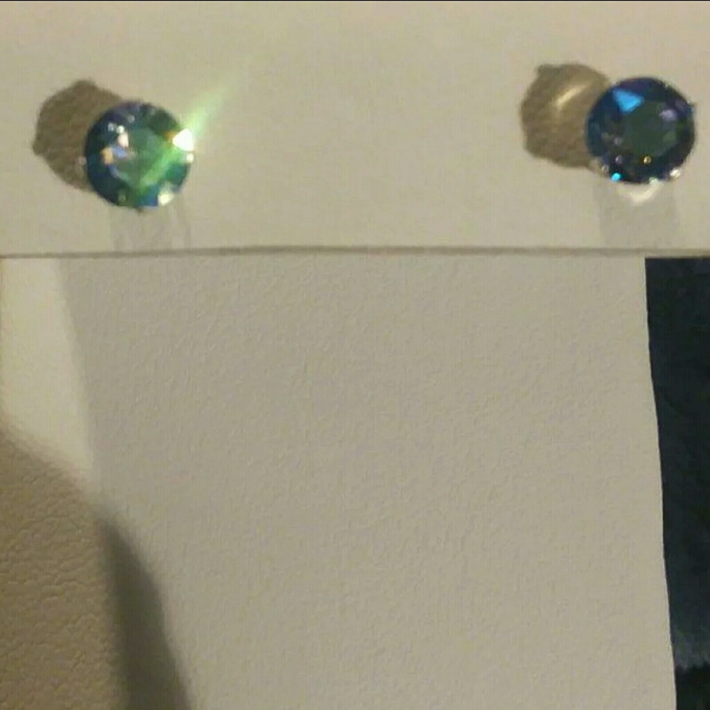 GENUINE SWAROVSKI CRYSTAL EARRINGS